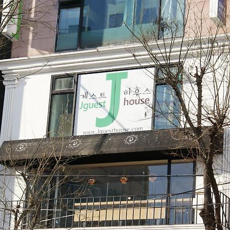 J Guesthouse Сеул Экстерьер фото