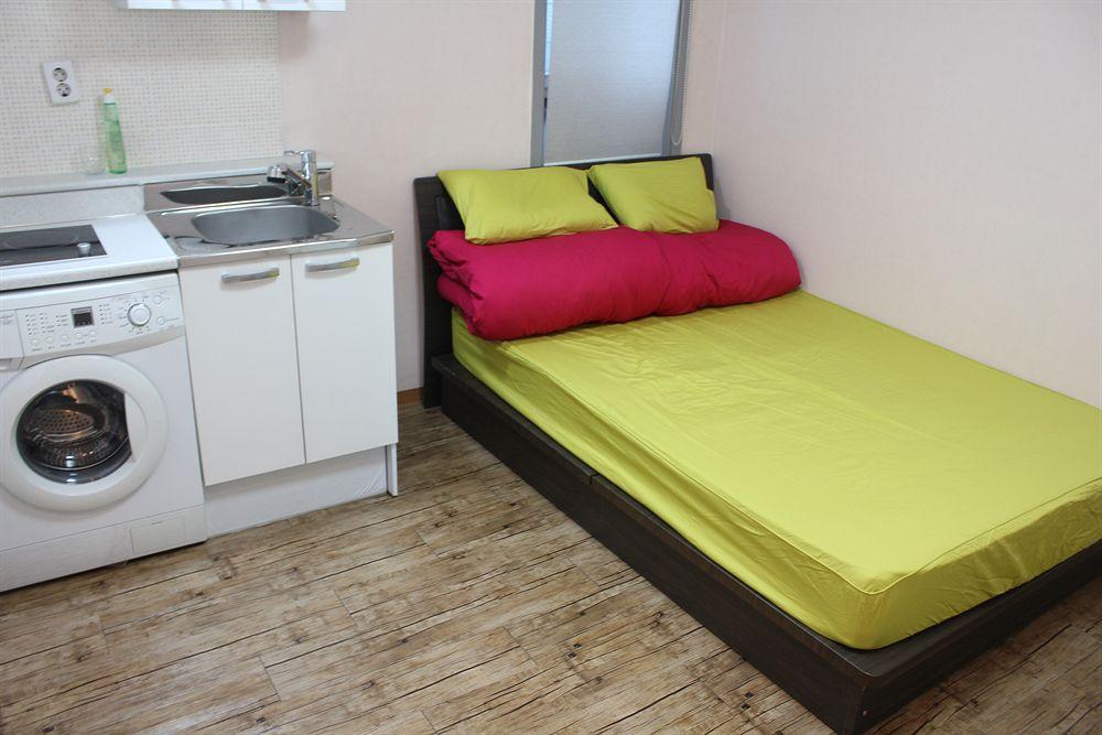 J Guesthouse Сеул Экстерьер фото